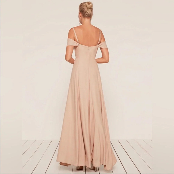 Reformation Poppy Maxi Dress Off Shoulder Gown. Champagne Nude Size 2 - Picture 16 of 16